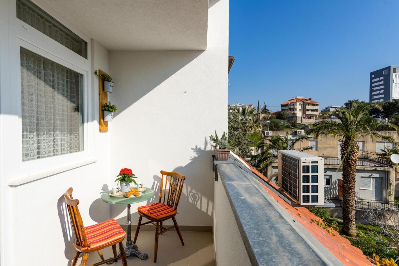 Studio Apartment Romana Split Bagian luar foto